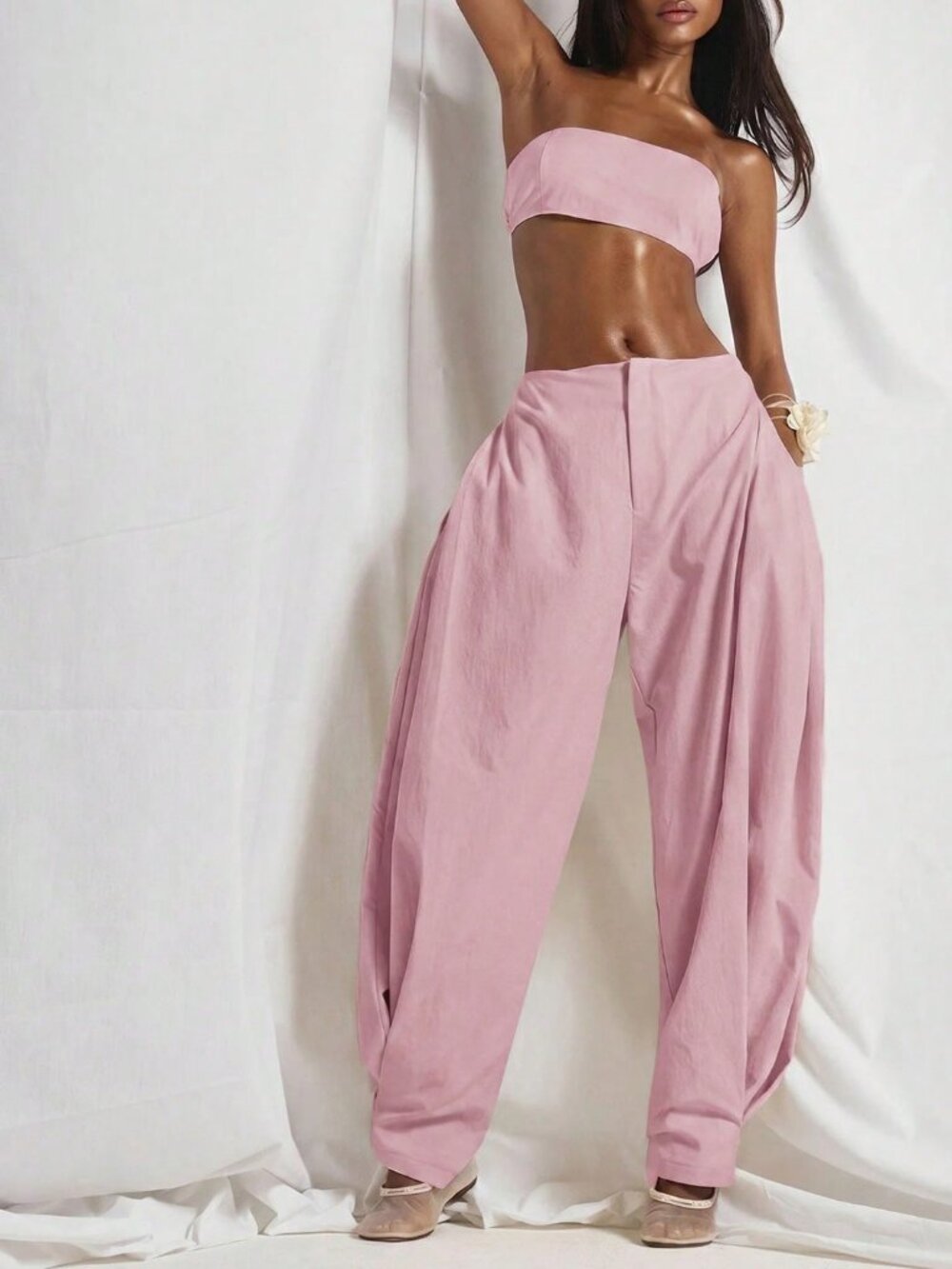 Baby Pink Women's cropped top and pant set
